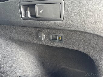 VW Passat B8 Variant 2.0 TDI 110kW Man Navi Tažné Panorama - 11