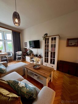 Pronájem zařízeného 2+kk s balkónem, 60m2 – Smetanovo náb. - 11