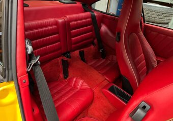 Porsche 964 Carrera 2 - 11