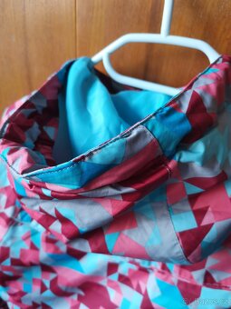 Luxusní barevná dětská lyžařská bunda značky Loap - 11