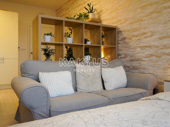 Prodej moderního bytu 1+kk, ul. Střední 622/34, Brno - 11