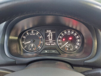 Škoda Fabia II 1.2TSi 63kW,rozvody,senzory,tempomat - 11