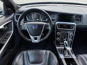 Volvo V60 2.4D6 R-Design plug-in Hybrid, webasto - 11