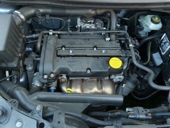 Opel Corsa D  NAHRADNI DILY Z VOZU rok 2008, 1,2 59kw - 11
