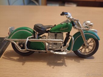 č.3 Modely motocyklů Maisto 1:18 - 11