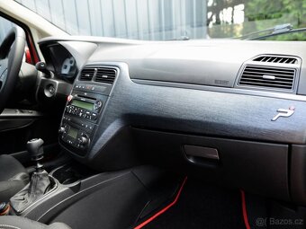 Fiat Grande Punto 1.9 MJT 130 SPORT - 11