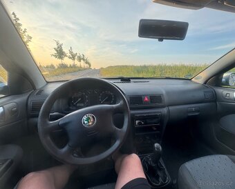 Škoda Octavia I 1.6 75 kW, benzín – STK do 6/2026 – 45 000 K - 11