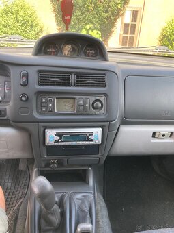 Mitsubishi Pajero Sport 2,5 D - 11