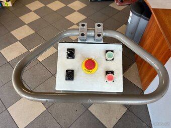 Planetární bruska na beton Scanmaskin 500 Hladicka lestická - 11