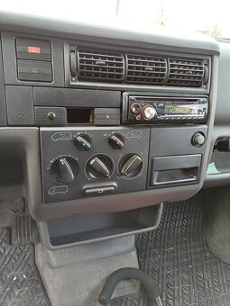 VW T4 Multivan 2.5TDI 75kw - 11