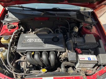 Toyota Avensis 1.8 VVTI - 11