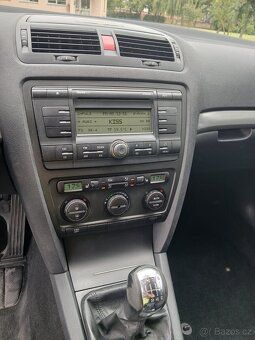 Škoda Octavia II combi 2.0Tdi 103kw Bkd po 2.majiteli - 11