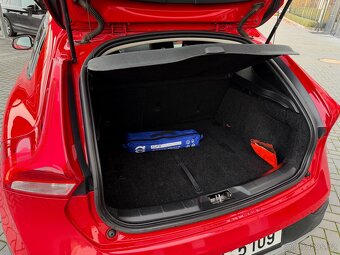 Volvo V40 Cross Country / T4 132 kW / automat / 4x4 - 11