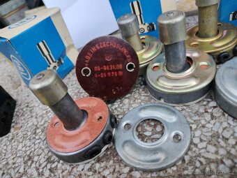 Felicia, Octavia - 11