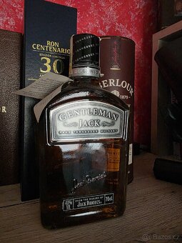 Prodám sbírku rumů+WHISKY - 11