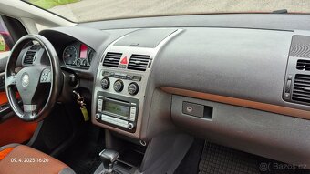 Prodám VW CrossTouran 1,4 TSI 125 kw - 11