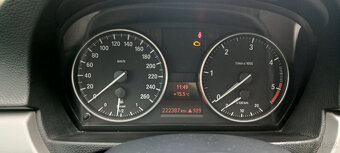 BMW 318d - 11