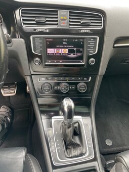 Volkswagen Golf kombi 2.0 GTD, Panorama, kůže - 11