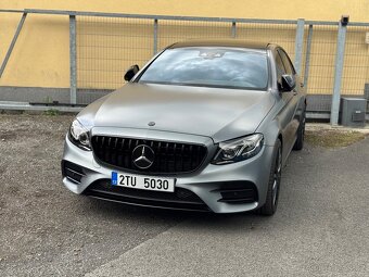 Mercedes Benz E400 AMG - 11
