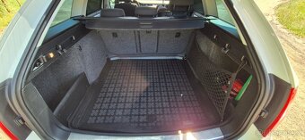 Škoda Superb 2.0 Tdi 125kw Ambition ČR 2014 - 11