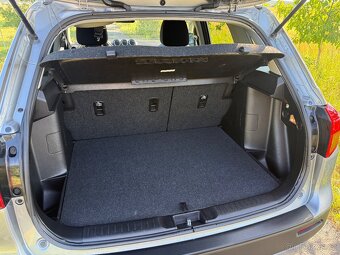 Suzuki Vitara 1,6DDiS 88kW Allgrip/MT - 11