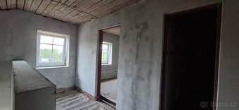 Rodinný dům v započaté rekonstrukci – Meziměstí, okr. Náchod - 11