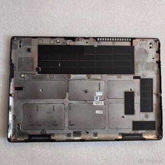 Klávesnice a nové díly pro Dell Latitude 5480 / 5490 - 11