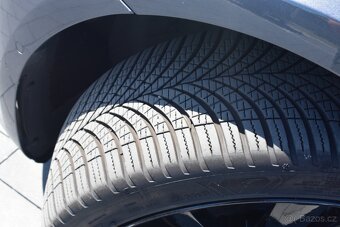 Tesla Model 3 Long Range Dual Motor - 11