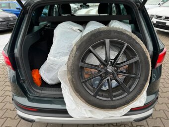 Seat Ateca 4x4 TDI 110kw DSG/kamery/tažné/kůže/DCC/Beats - 11