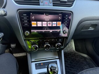 ŠKODA OCTAVIA COMBI  2.0TDI, 110KW WEBASTO LED, TAŽNÉ - 11