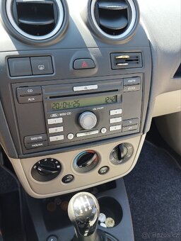 Ford Fiesta rok:2006 - 11