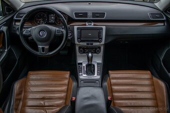 Volkswagen Passat Variant 2.0 TDI 170k Highline 4MOTION DSG - 11