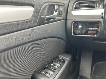 Škoda Superb, 2.0 TDi 103 KW DSG 177 tis km - 11