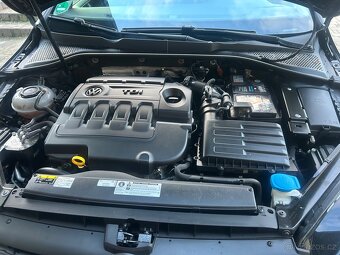 Volkswagen Golf VII kombi 2.0tdi 4x4 SOUND WEBASTO - 11