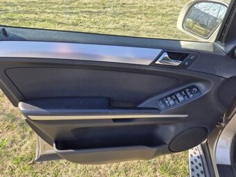 PRODÁM Mercedes-Benz Třídy M 320CDI 165KW - XEN,TAŽNÝ 3t - 11