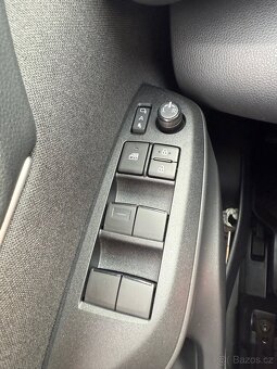 Toyota Yaris Cross 1.5 manuál - 11