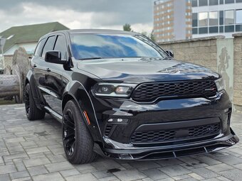 Dodge Durango 5.7L V8 HEMI 4WD A/T 2023 WB 7 míst - 11