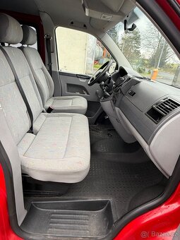 VW Transporter LONG T5 1.9TDi 77kW - r.v. 10/2004 - 9 míst - 11