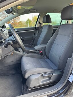 VW Golf VI 2.0tdi 103kw dsg 2012 TOP výbava - 11