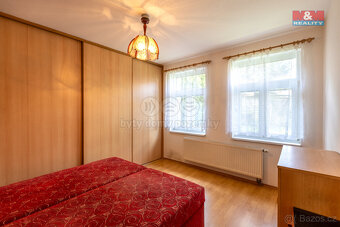 Prodej rodinného domu 6+kk, pozemek 269 m2, Husova, Žiželice - 11
