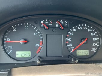 Volkswagen Passat variant B5 1.9 TDI 81kW - 11