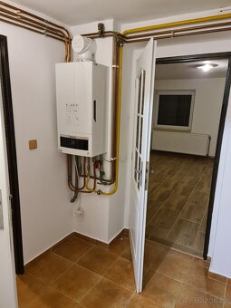 PRONÁJEM DOMU 2+1 , 57m2 Benátky Kbel - 11