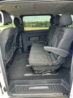 Mercedes-Benz V300d 4MATIC - 11