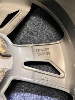 5x114,3 R17 originál alu disky Nissan Juke - 11