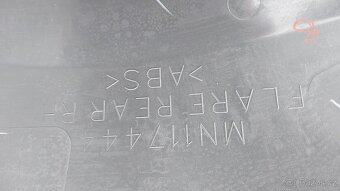 Mitsubishi L200 DID lemy a zástěrky - 11