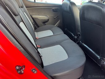 Hyundai i10 1.1 i - 11