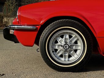 Triumph Spitfire 1500 - 11