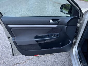 VW GOLF 6 COMBI 1.6 TDI 4 MOTION EDITION MATCH/2013/ZÁVĚS - 11