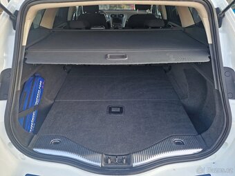Ford Mondeo 2,0 TDCi 132kW Titanium Manuál - 11