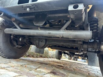 Land Rover Defender 110 3.5 V8 (Benzin, 113 kW, RV 1994) - 11